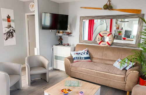 Saint-Guenole House | Maison pour 8 avec vue mer