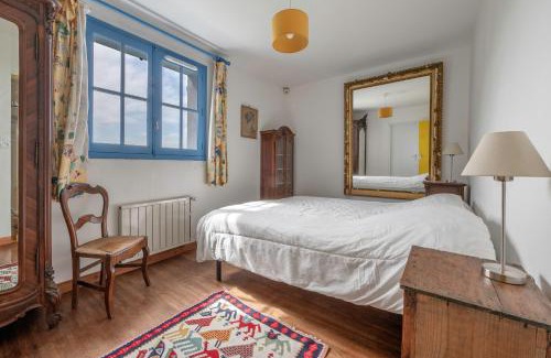 Prefailles House | Maison pour 8, vue mer, 400m de la plage