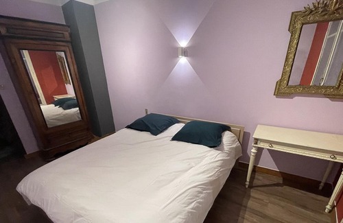 Belcaire House | Maison Pour Fêtes ou Repos, Recement Rénovée, en Plein Coeur de Belcaire