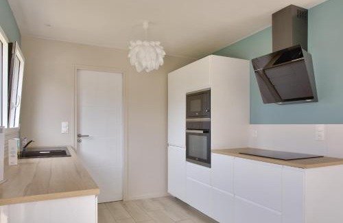 Plobannalec-Lesconil House | Maison pour 8 avec jardin à 1km de la plage