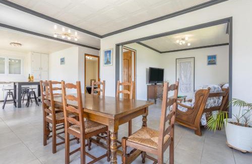 Saint-Guenole House | Maison proche du port plage et surf