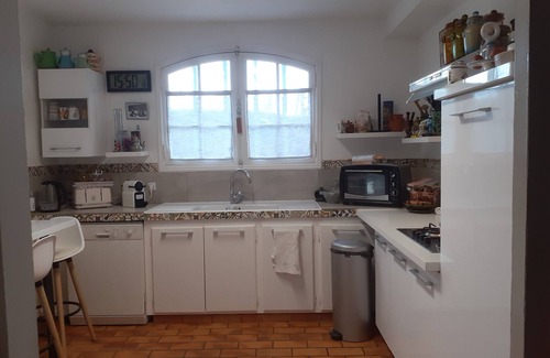 Le Thoronet House | Maison Provençale Authentique Dans un Havre de Paix Avec Jacuzzi et Jardin