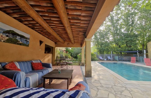 Bras House | Maison Provençale Avec Jardin et Terrasses sur Terrain Privatif