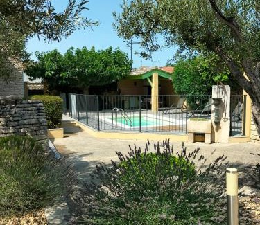 Molleges Villa | Maison Provençale Spa Sauna Piscine