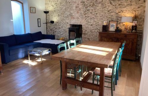 Locmaria House | Maison rénovée avec jardin, proche commerces et plage, Locmaria - FR-1-418-245