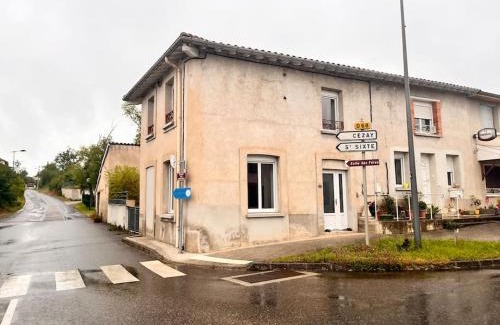 Arthun House | Maison rénovée dans petit village