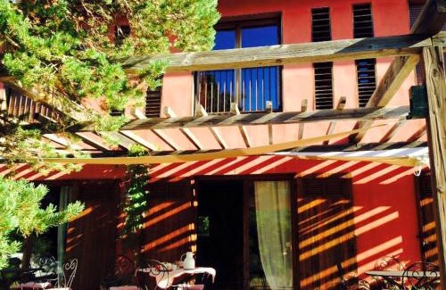 Plan-d'Aups-Sainte-Baume House | Maison Rouge