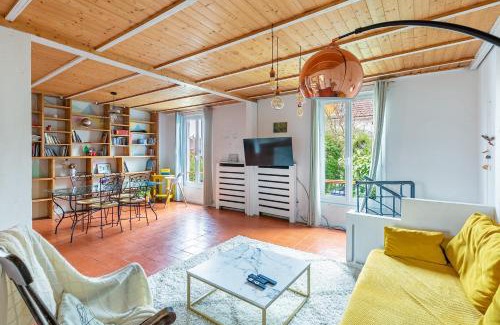 Bondy Villa | Maison rustique à 11min de Paris, cadre chaleureux