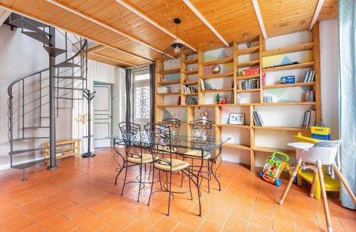 Bondy Villa | Maison rustique à 11min de Paris, cadre chaleureux