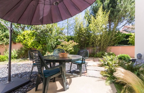 Oudon House | Maison Sous les pommiers