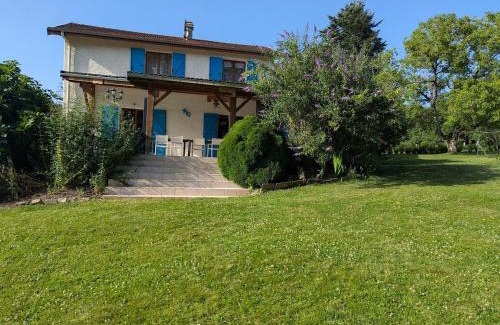 La Chapelle-aux-Bois House | Maison spacieuse avec spa, ping-pong et baby-foot, idéale pour détente en famille - FR-1-589-828