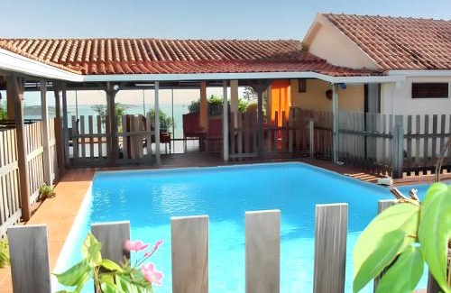 Le Francois House | Maison spacieuse avec piscine privée à Le François
