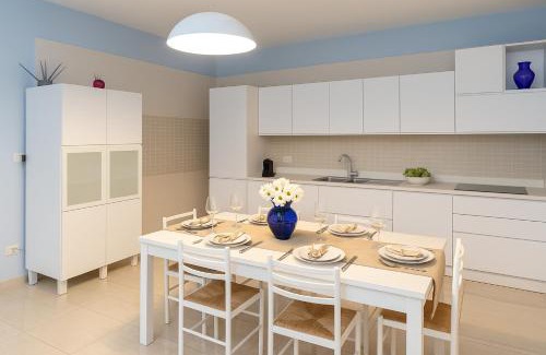 Trani Apartment | Maison & Suite