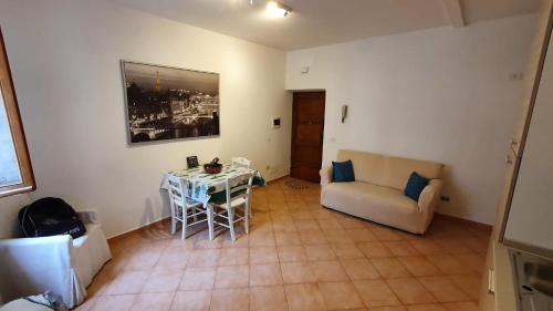 Palombara Sabina Apartment | Maison Suras