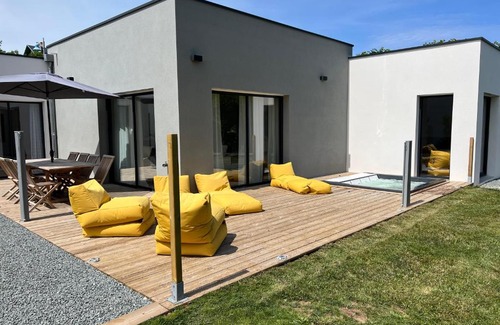 Saint-Georges-de-Didonne Villa | MAISON TOUSVENTS