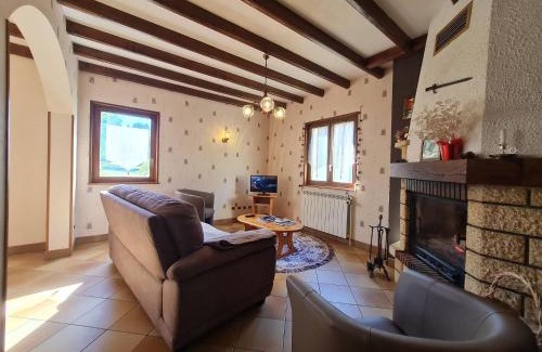 Gerbepal House | Maison tranquille avec cheminée près de Gérardmer - FR-1-589-142