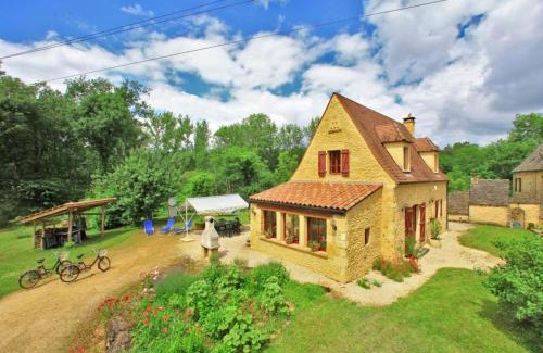 Proissans House | Maison typique près de Sarlat avec animaux acceptés et grand jardin - FR-1-616-145