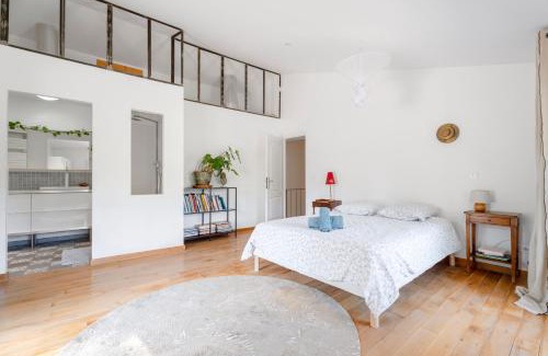 Simiane-Collongue Villa | Maison vue colline au calme avec piscine