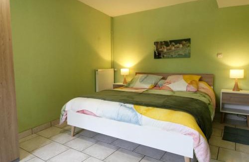 Saint-Bomer-les-Forges House | Maison XIXe en nature, animaux admis, idéal famille - FR-1-497-99