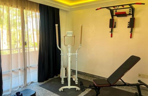 Semlalia Villa | Maison Zen 4 Suites, Private Indoor Pool, Jacuzzi & Gym, Central Marrakech
