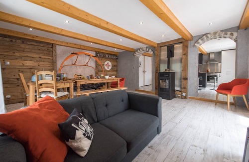 Orelle House | Maison10p Orelle/val Thorens en Plein Coeur des Montagnes :ski Rando Vélo Lacs