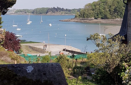 Le Minihic-sur-Rance House | Maisonette on the banks of the Rance