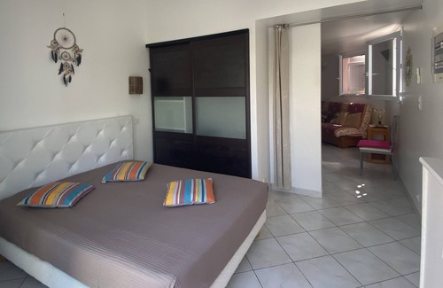 Ortaffa House | Maisonette in a small village 15 min from the beaches of St Cyprien and Argelès.