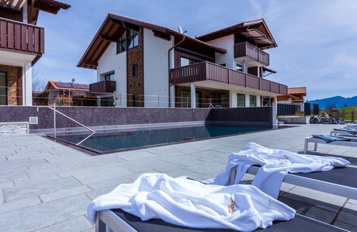 Rosshaupten Apartment | Maisonette R.1 - For Moments Apartments & Spa