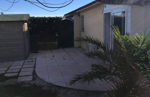 Eyguieres Cabin | maisonette T2 in the heart of the park of the alpilles