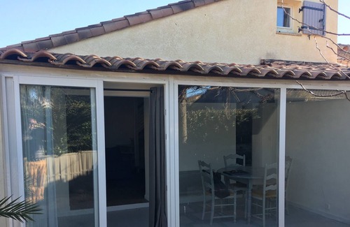 Eyguieres Cabin | maisonette T2 in the heart of the park of the alpilles