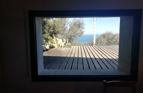 Monticello House | Maisonette T2, totally independent, 4kms from Ile Rousse and its beaches