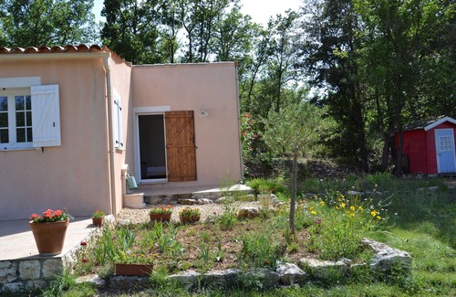 Montmeyan House | Maisonette with garden in the lower Verdon gorges