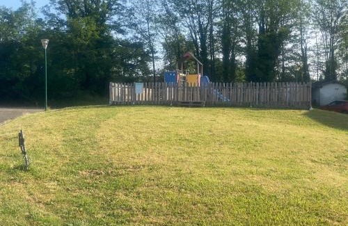 Cassen Resort | Maisonnette avec terrasse village vacances, Draps en option