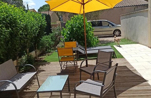 Vaison-la-Romaine House | Maisonnette calme avec jardinet