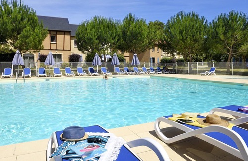 Montignac House | Maisonnette Confortable | Accès PIscine