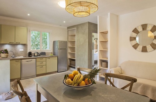 Calvi Villa | Maisonnette d'une chambre "Bambou" avec jardin - 2 à 4 personnes