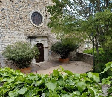 Lanas Apartment | Maisonnette de charme Bord Ardèche