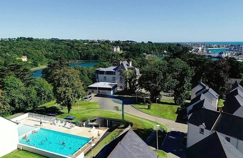 Audierne Condo | Maisonnette duplex à Audierne + piscines chauffées