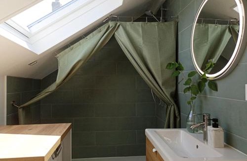 Breteuil-sur-Iton Apartment | Maisonnette en centre ville