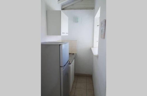 Damencourt House | Maisonnette + garden panoramic sea view ideal location