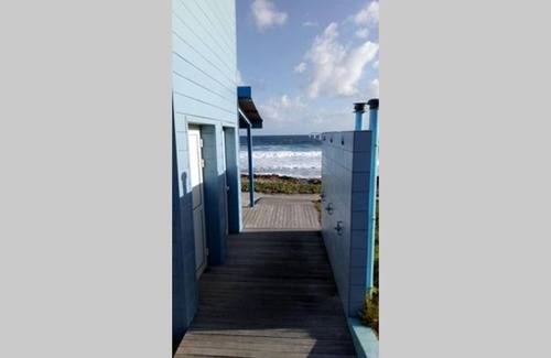 Damencourt House | Maisonnette + garden panoramic sea view ideal location