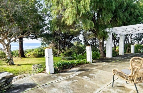 Augusta House | Maizies View - A Hidden Gem