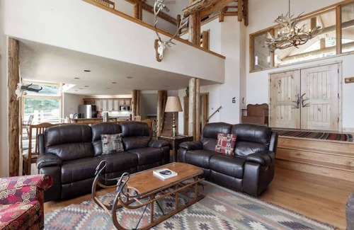 Victor House | Majestic 22-Acre Estate with Panoramic Teton Views