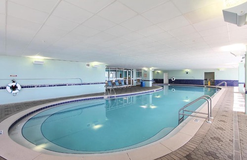 Long Beach House | Majestic Beach Resort #1309-2 by Book That Condo