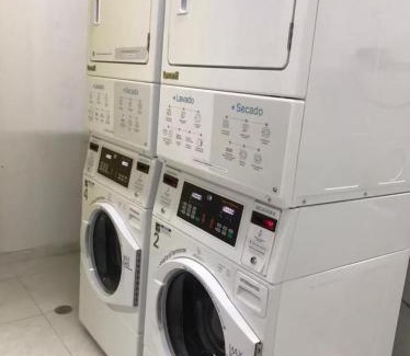 Antiguo Country Apartment | Majestic Loft with Balcony