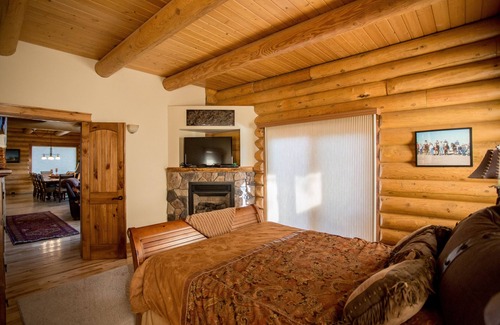 New Meadows House | Majestic Log Cabin with Amazing Views; Near Brundage & MeadowCreek Golf Course