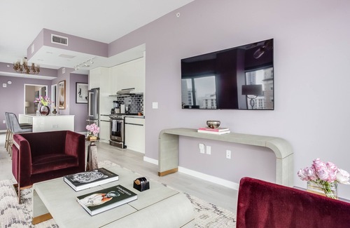 Midtown Apartment | Majestic Sanctuary by Atlanta Luxury Rentals