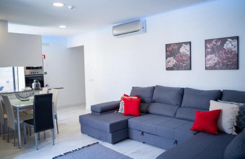 Paul do Mar Villa | Majestic Seaview Villa