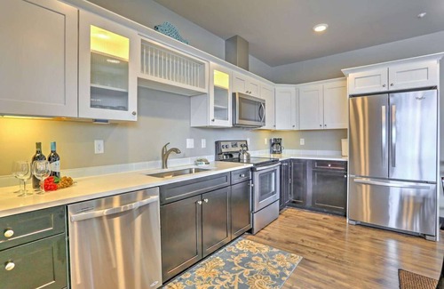 Manson Condo | Majestic Views/Lake Chelan/Pool and Spas!