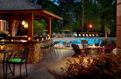 Stone Mountain Hotel | Majestic Views! Pet-friendly Accommodation near Dinosaur Explore! FREE Parking!